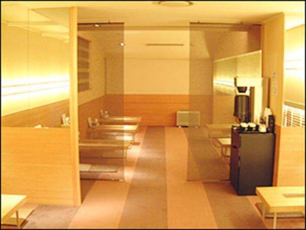 Sauna & Capsule Hotel Hokuo Tokyo Bagian luar foto