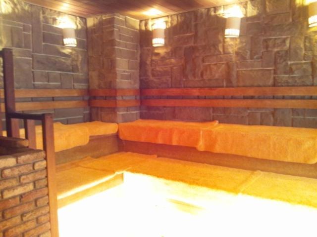 Sauna & Capsule Hotel Hokuo Tokyo Bagian luar foto